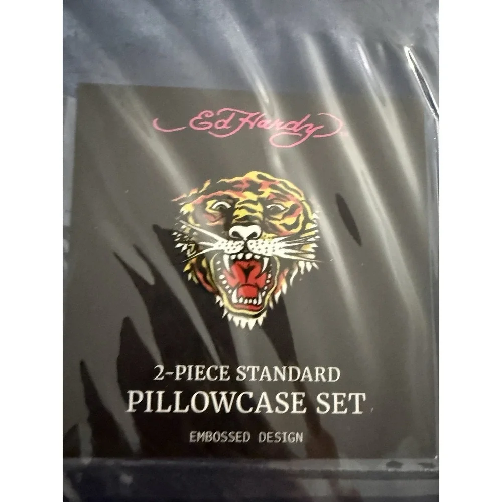 Ed Hardy Standard Pillowcase Set 2 Pc Navy Blue Embossed Tiger‎ Logo NWT